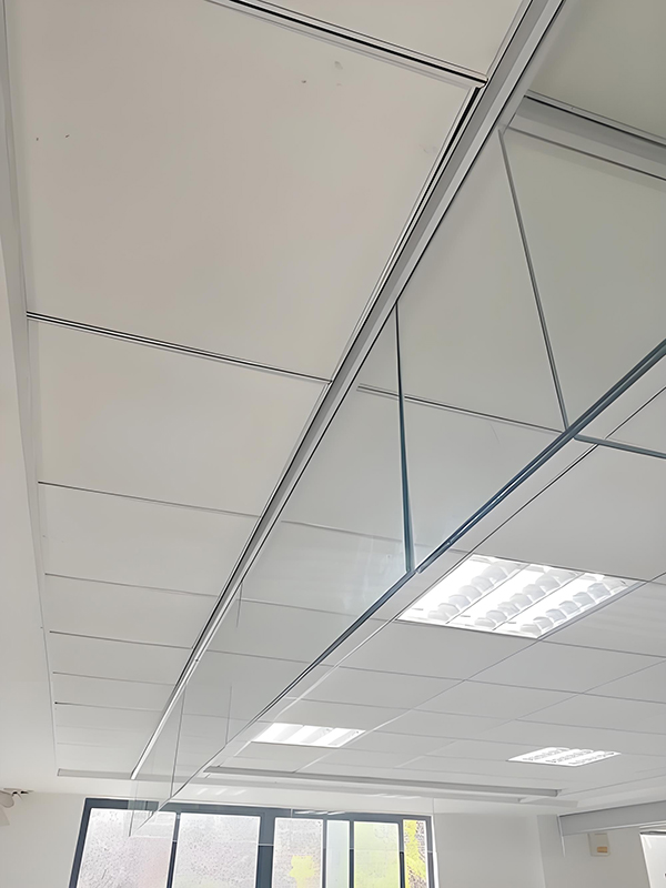 乌恰玻璃乌恰挡烟垂壁