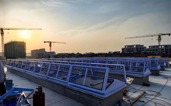 消防乌恰排烟窗工作原理