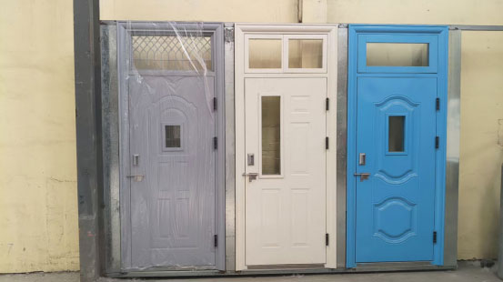 乌恰学校教室门