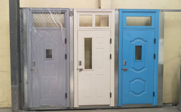 乌恰学校教室门