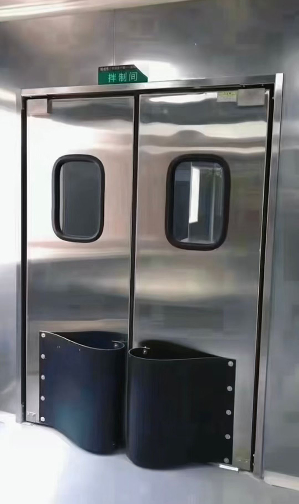 乌恰防火门安装项目助力物流中心提升消防安全等级