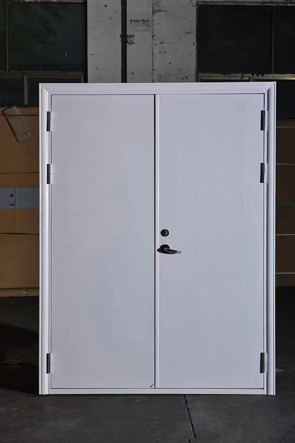 酒店项目完成公共区域乌恰防火门布设 酒店项目完成公共区域乌恰防火门布设